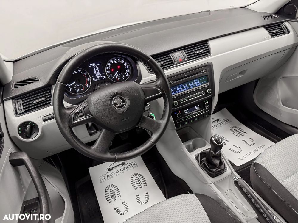 Skoda RAPID 1.2 TSI Ambition - 21