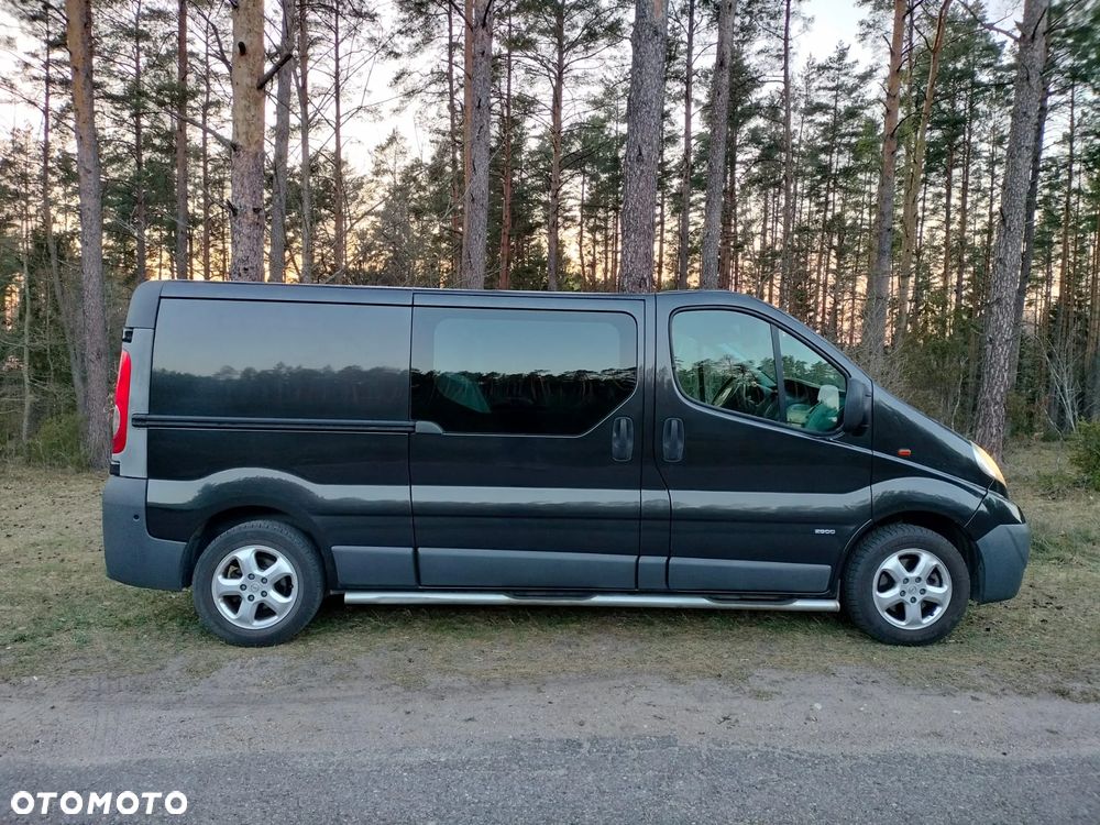Opel vivaro - 4