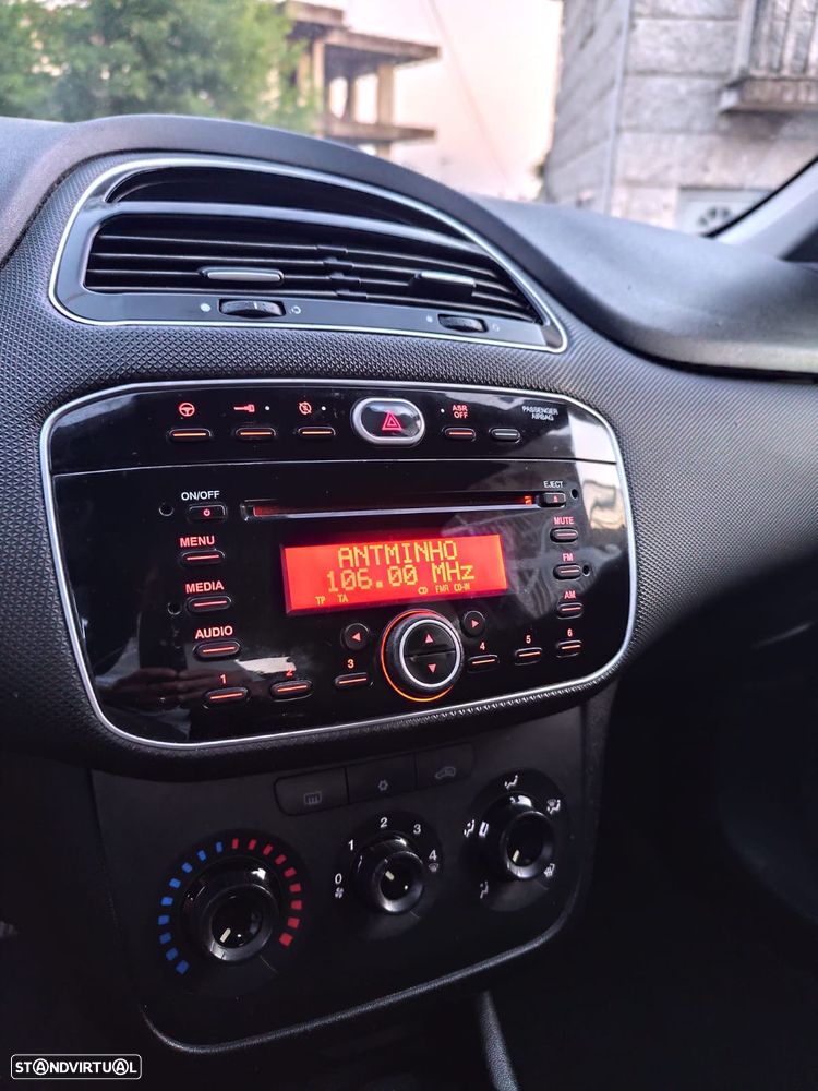 Fiat Punto 1.3 M-Jet Easy S&S - 8