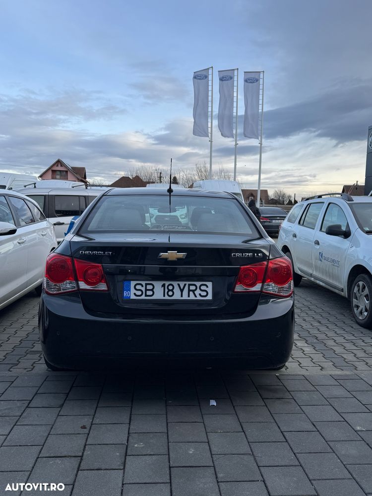 Chevrolet Cruze 1.8 DOHC LTZ+ - 4