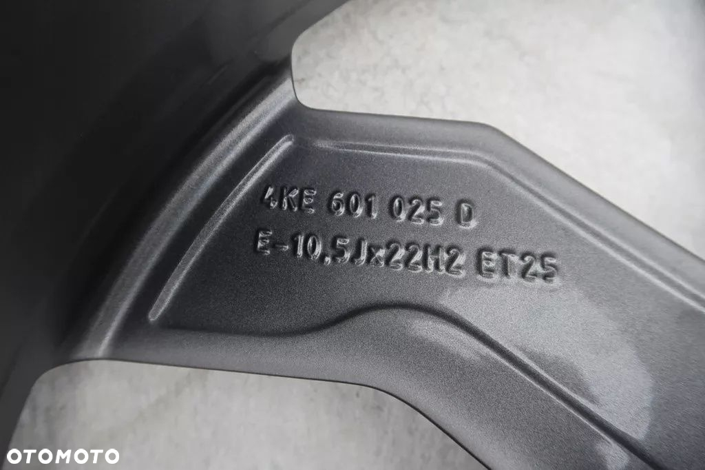 FELGI AUDI Q7 SQ7 Q8 RSQ8 RS6 RS7 S8 A8 22'' - 12