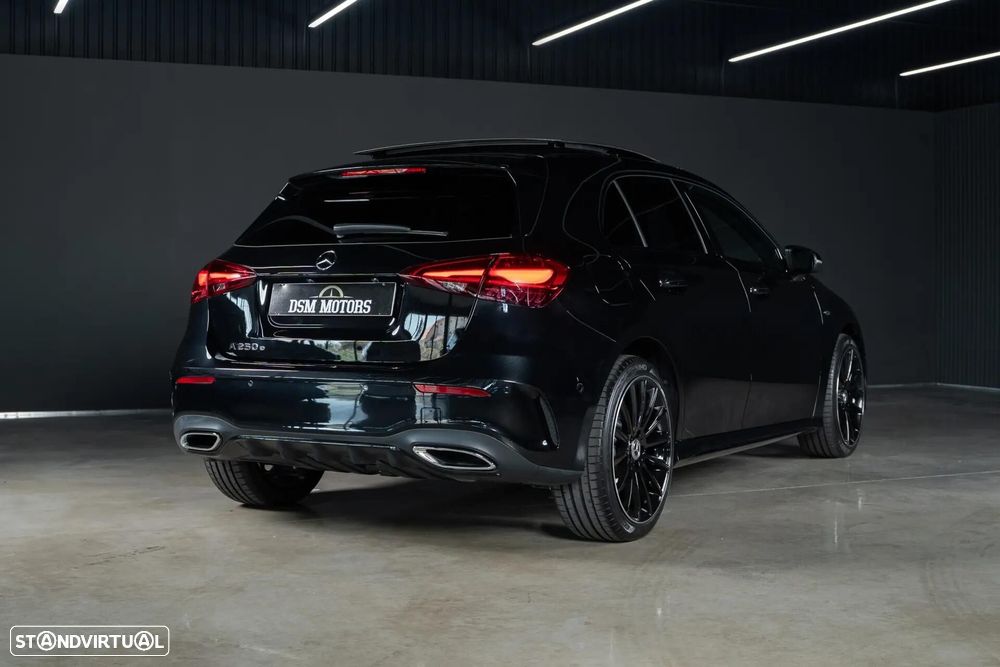 Mercedes-Benz A 250 e AMG Line - 4