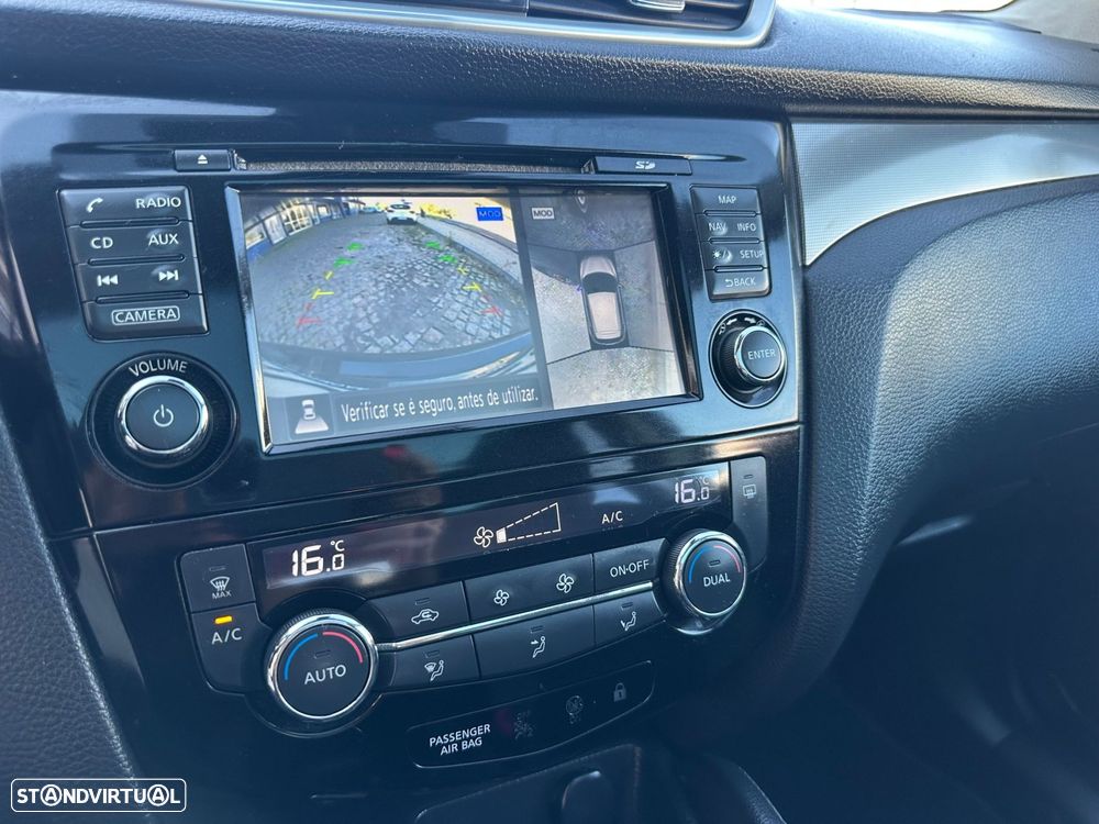 Nissan Qashqai 1.5 dCi N-Connecta 18 PS - 9