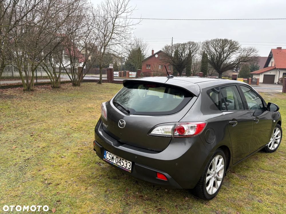Mazda 3 - 4