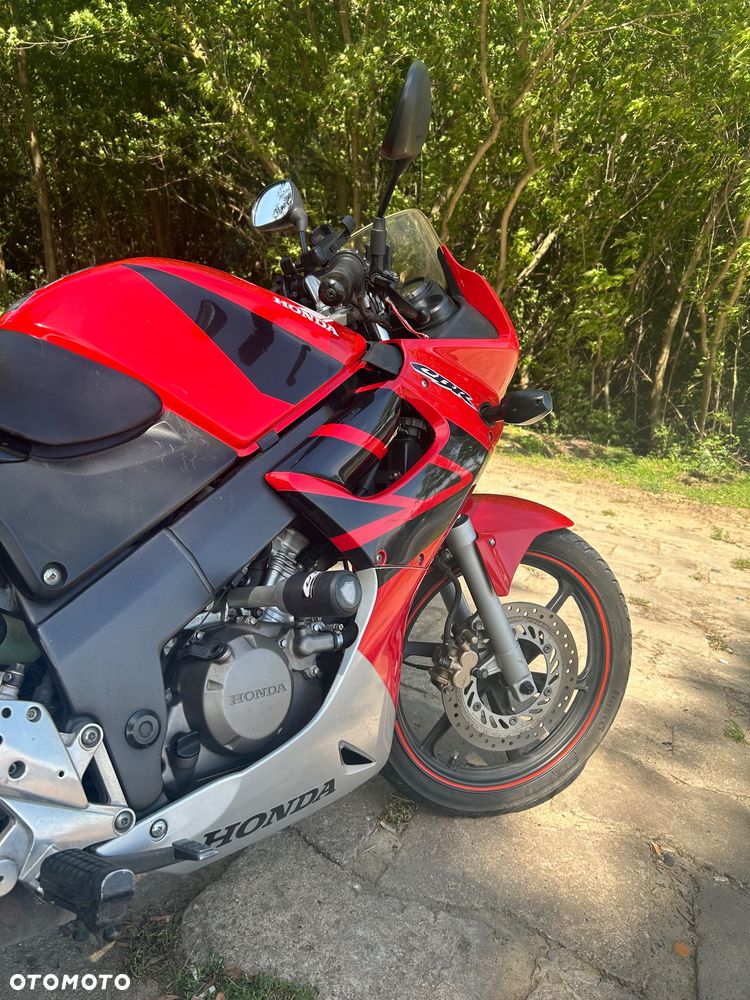 Honda CBR - 5
