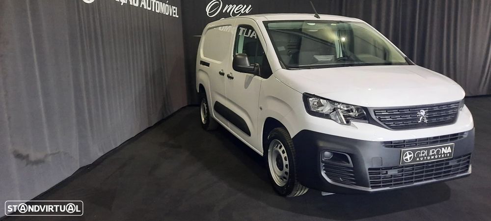Peugeot Partner Longa 1.5 BlueHDi 100cv 6 vel. 3 lug. 5 portas - 3