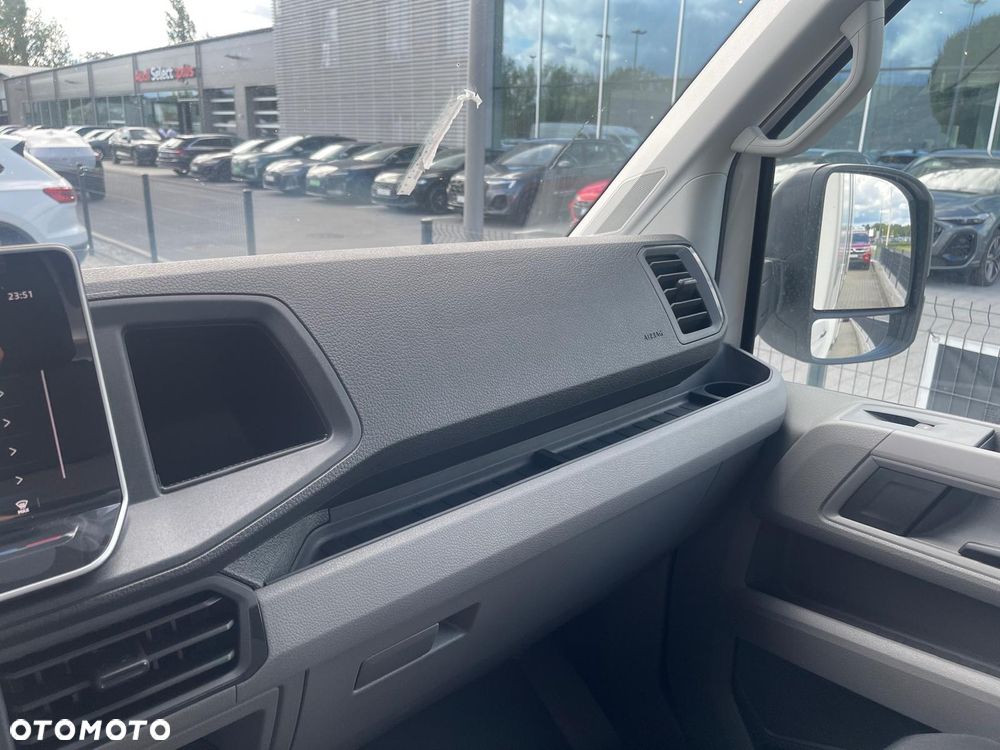 Volkswagen Crafter - 28
