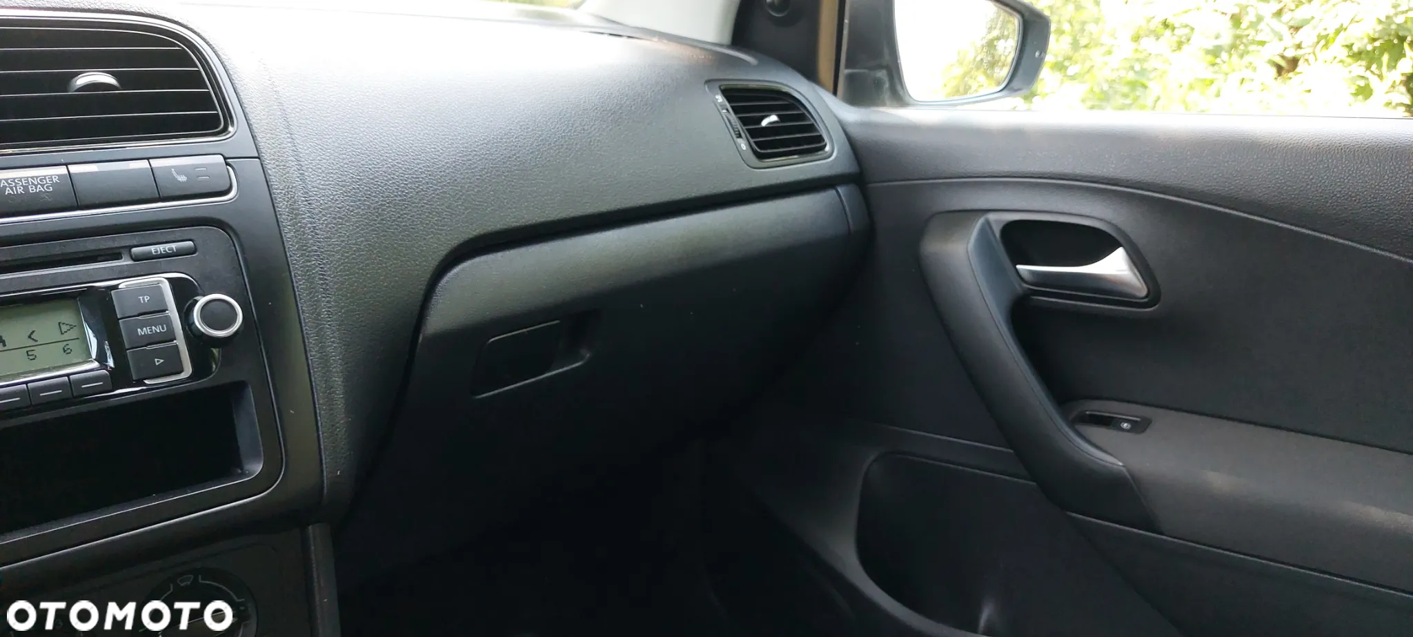 Volkswagen Polo 1.2 Tour - 32