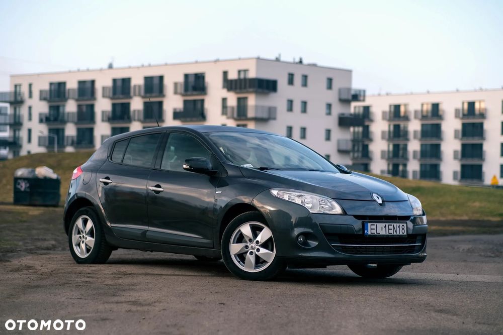 Renault Megane dCi 130 FAP BOSE Edition - 14