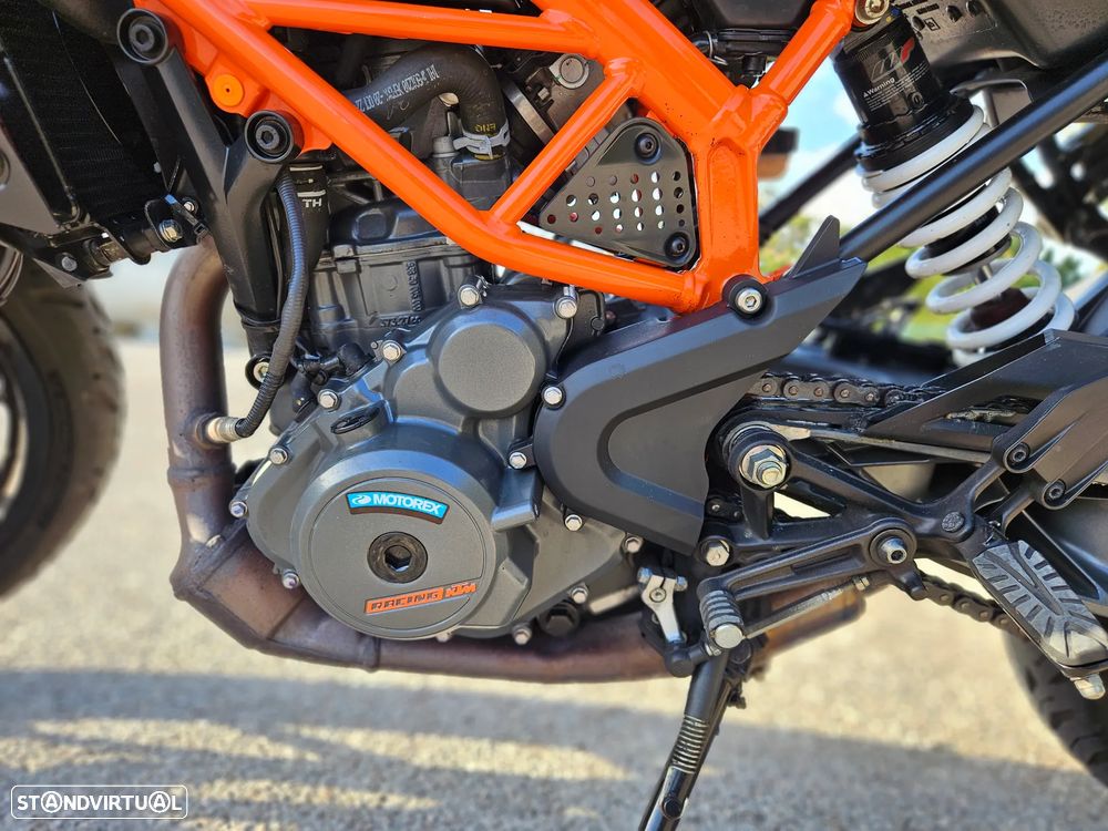 KTM Duke 390 - 13