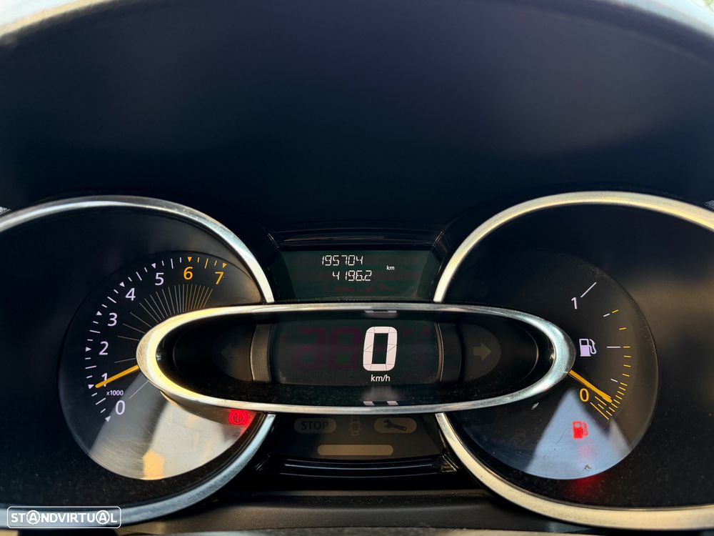Renault Clio 0.9 TCE Dynamique S - 13