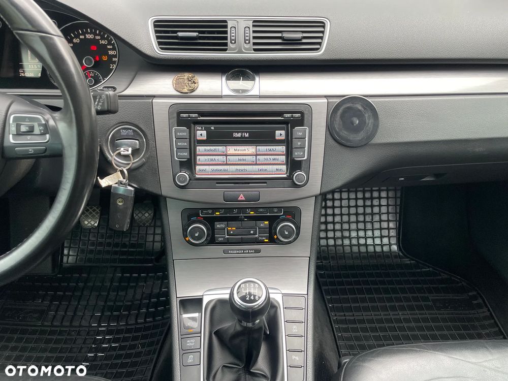 Volkswagen Passat 2.0 TDI 4Mot Comfortline - 26