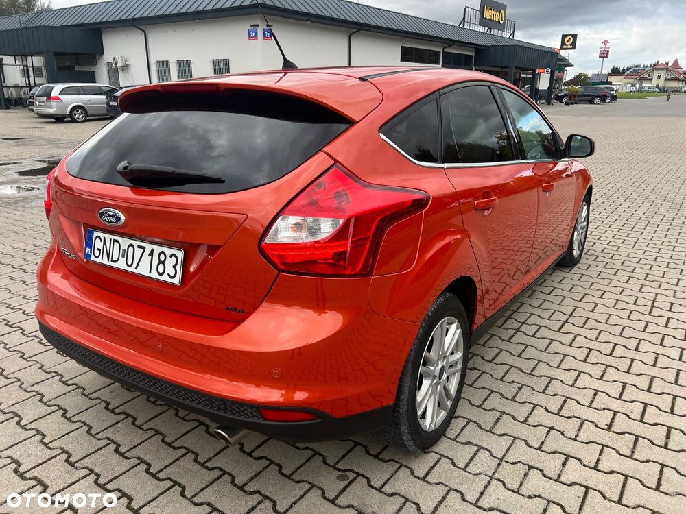 Ford Focus - 19
