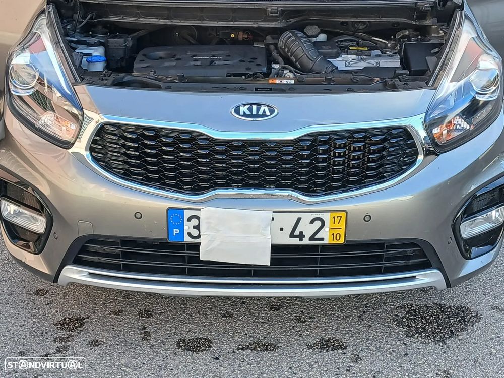 Kia Carens