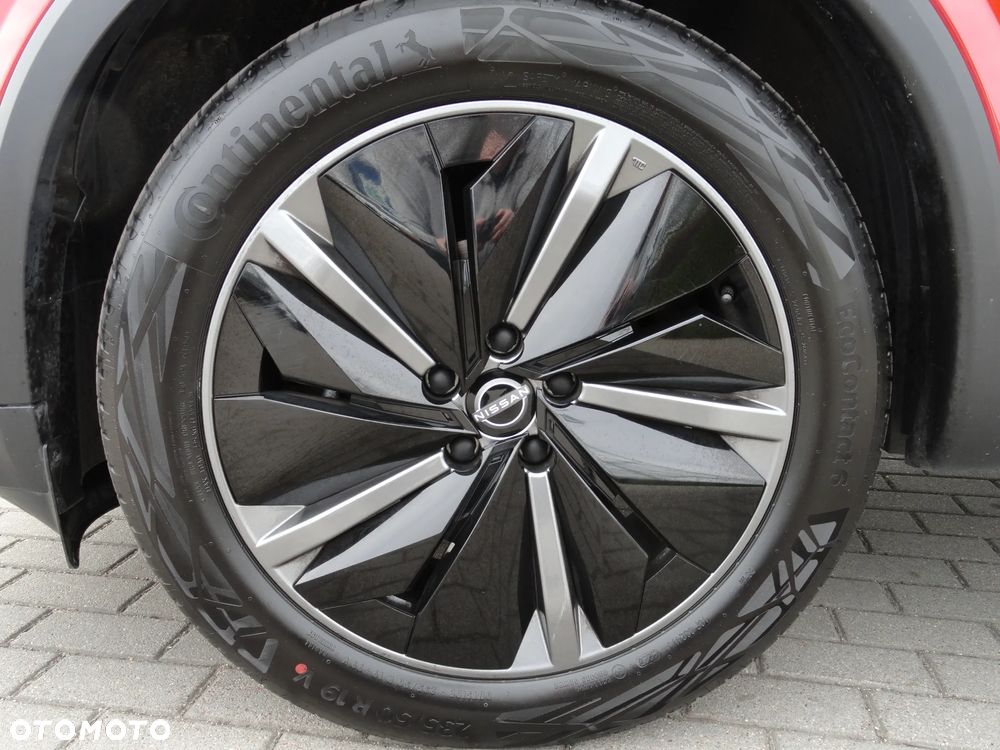 Nissan Qashqai 1.3 DIG-T MHEV Xtronic Tekna - 32