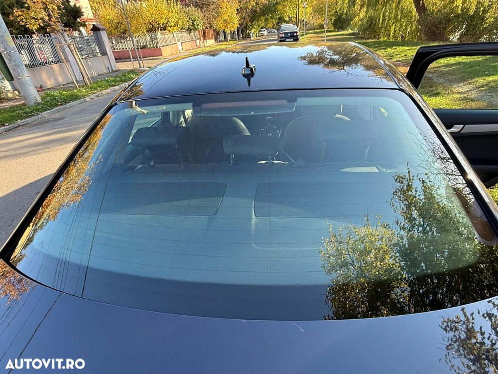 Audi A4 2.0 TDI B8 - 10