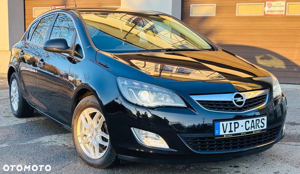 Opel Astra - 1