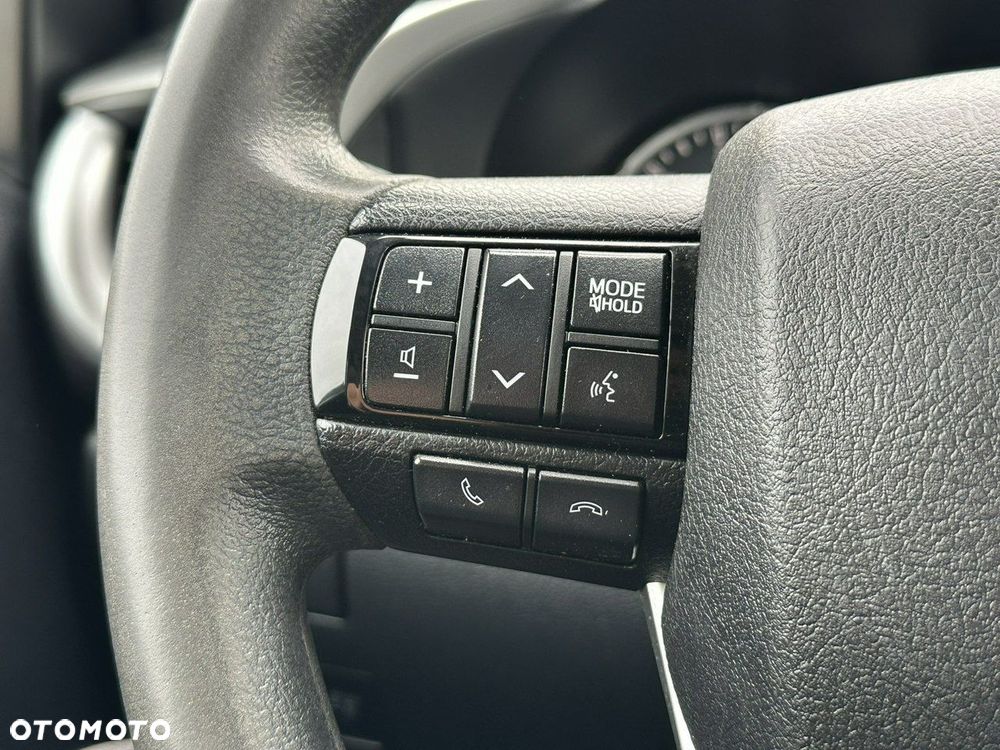 Toyota Hilux 2.4 D-4D Double Cab DLX 4x4 - 33