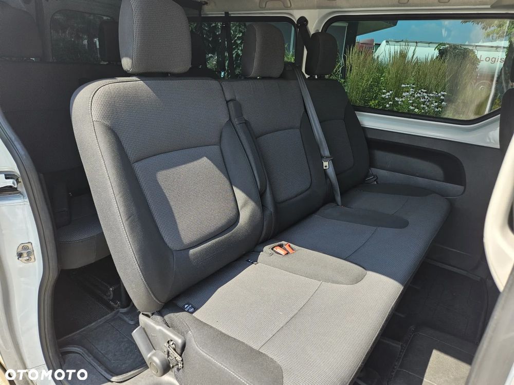 Renault Trafic Grand 2.0 dCi EDC - 13