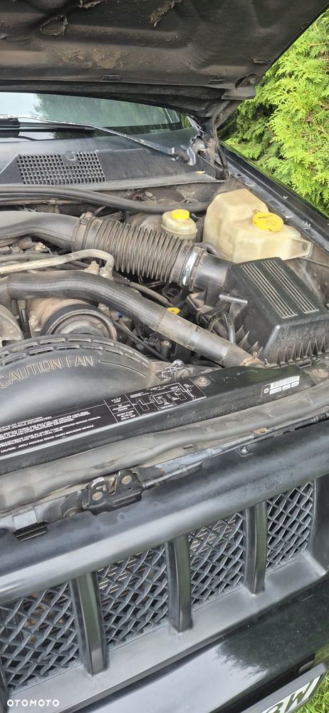 Jeep Grand Cherokee - 18