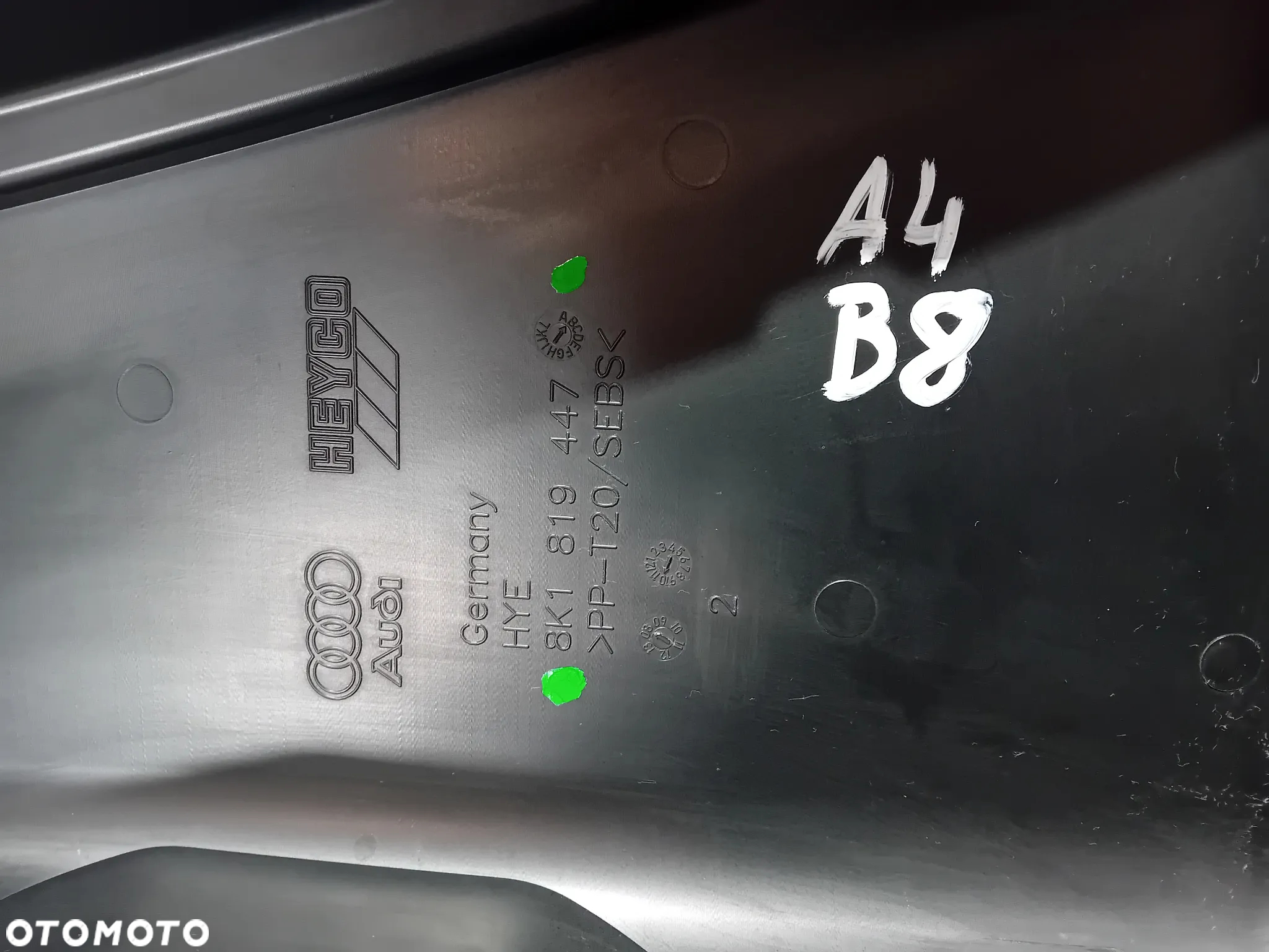 podszybie plastikowe Audi A4 B8-A5 2009 8K1819447 - 3