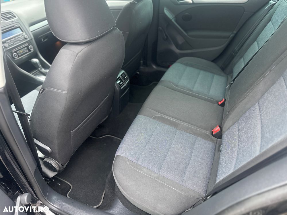 Volkswagen Golf 1.4 TSI BlueMotion Technology DSG Comfortline - 14