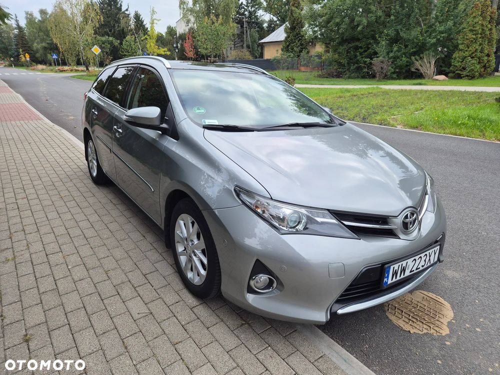 Toyota Auris 1.6 Prestige - 3