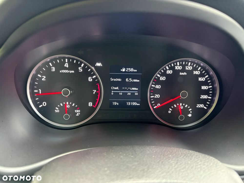 Kia Stonic 1.0 T-GDI L Business Line - 7