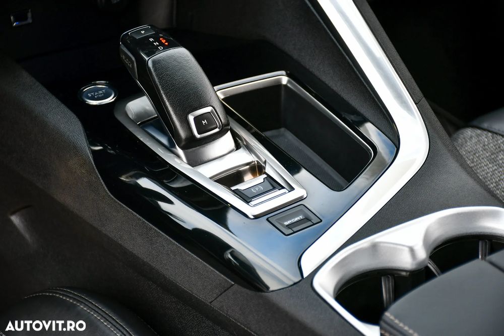 Peugeot 3008 BlueHDi 120 Stop & Start EAT6 Allure - 11