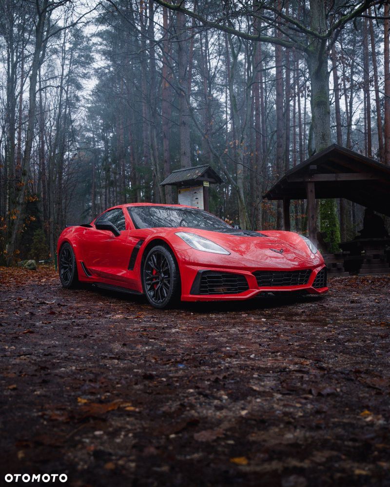 Chevrolet Corvette - 2