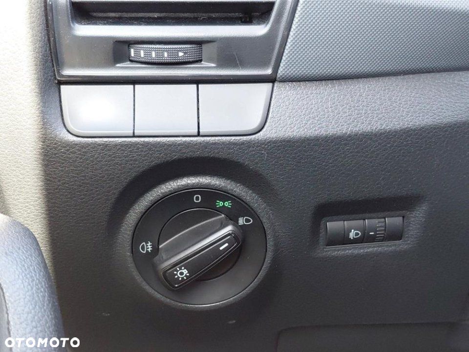 Skoda Fabia - 17