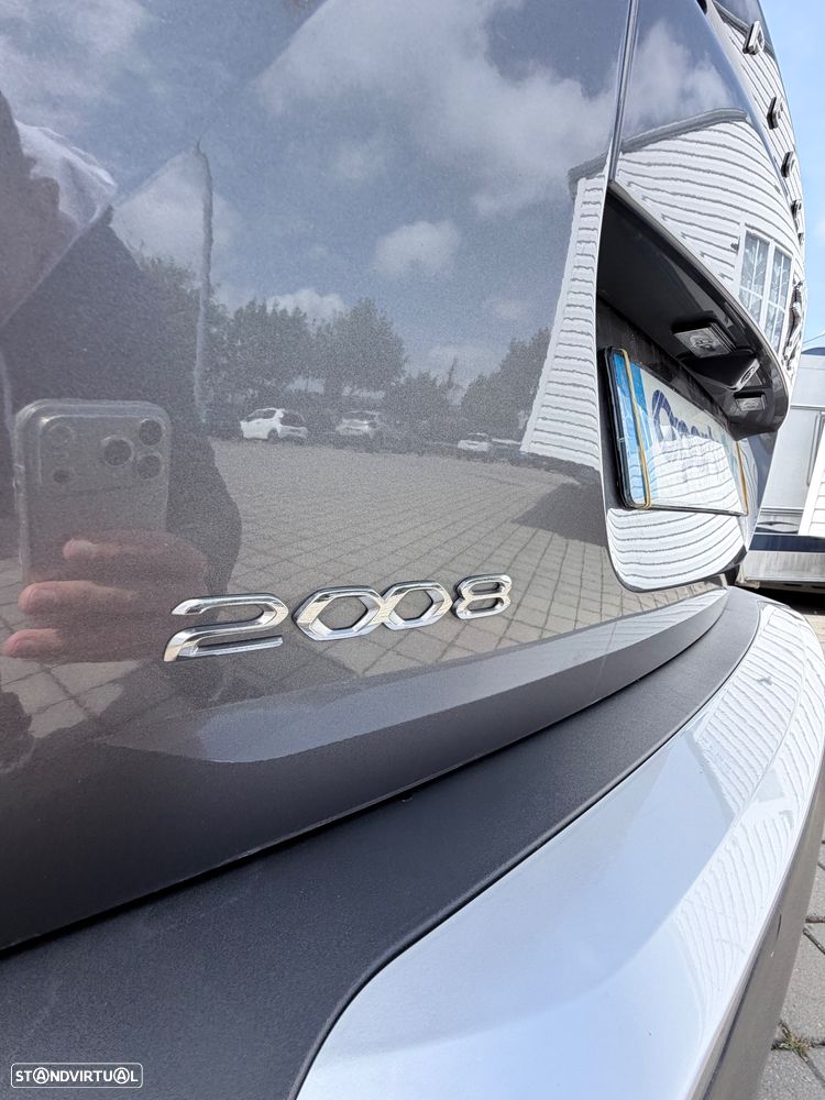 Peugeot 2008 1.2 PureTech GT Pack EAT8 - 12