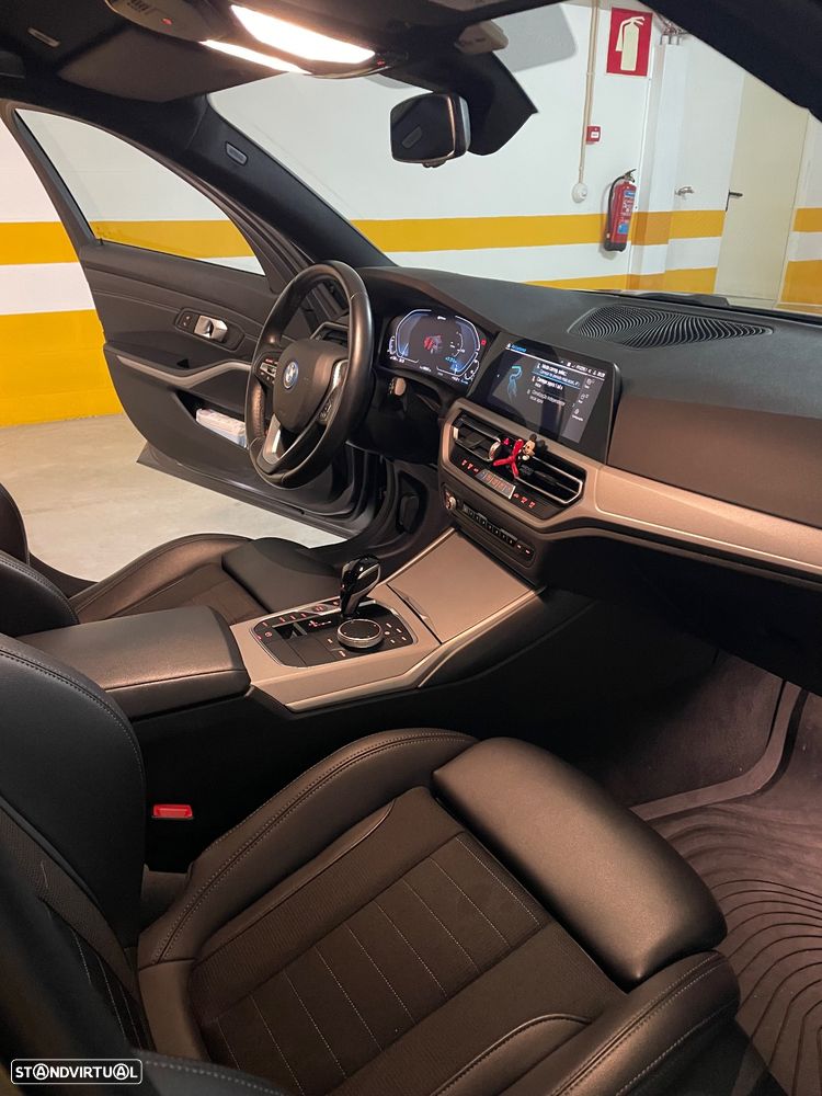 BMW 320 e Touring Corporate Edition Auto - 8