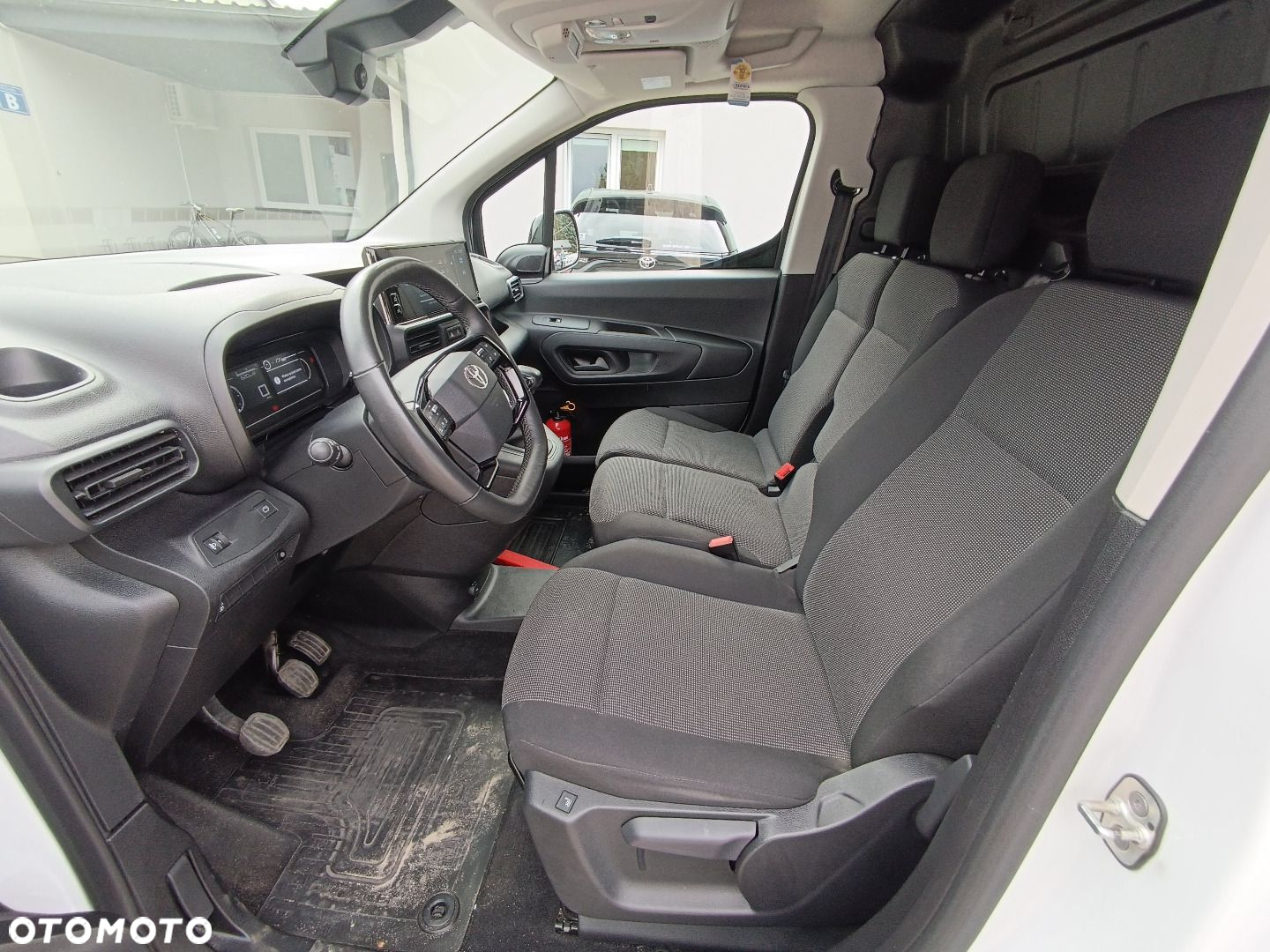 Toyota PROACE CITY - 9