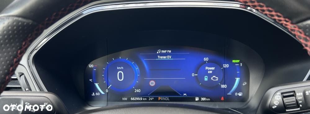 Ford Kuga - 13