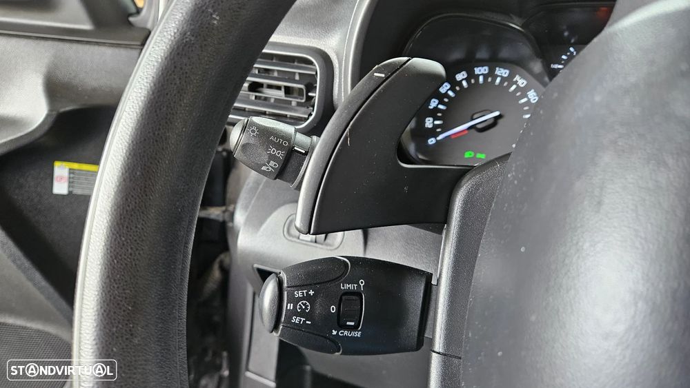 Citroën Berlingo 1.5 Hdi Longa Automática - 17
