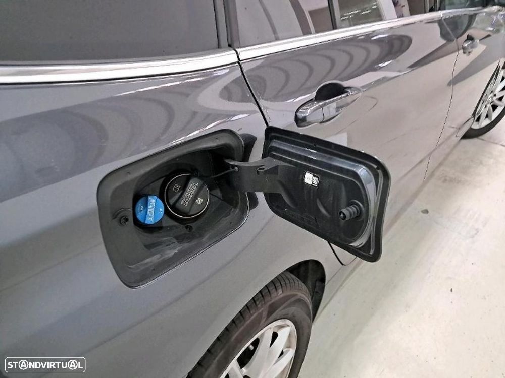 BMW 216 Gran Tourer d 7L Line Sport Auto - 17