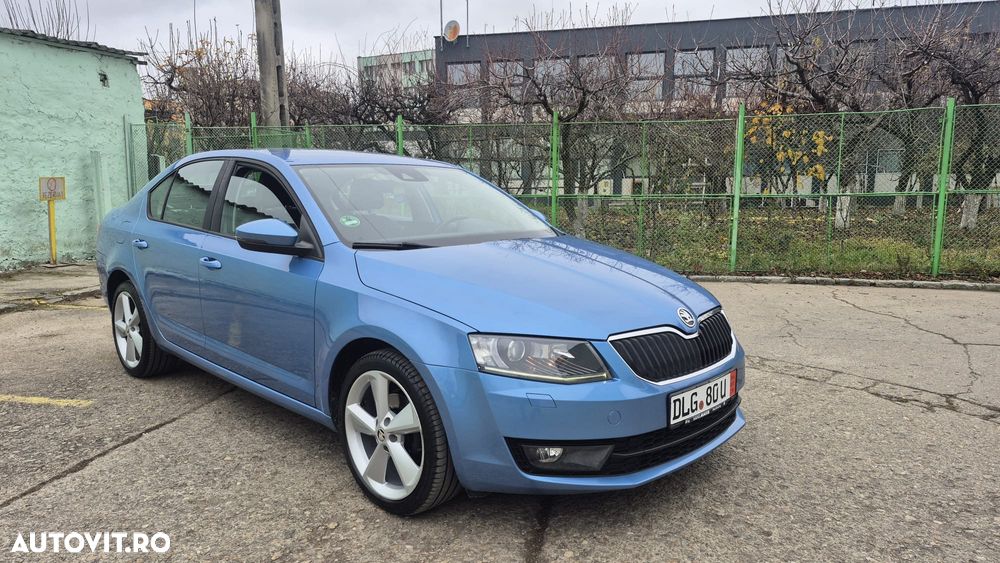 Skoda Octavia 2.0 TDI Green tec DSG Elegance - 14