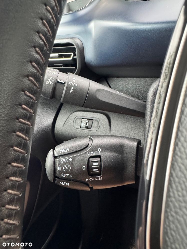 Peugeot Rifter BlueHDI 130 L1 Allure - 24