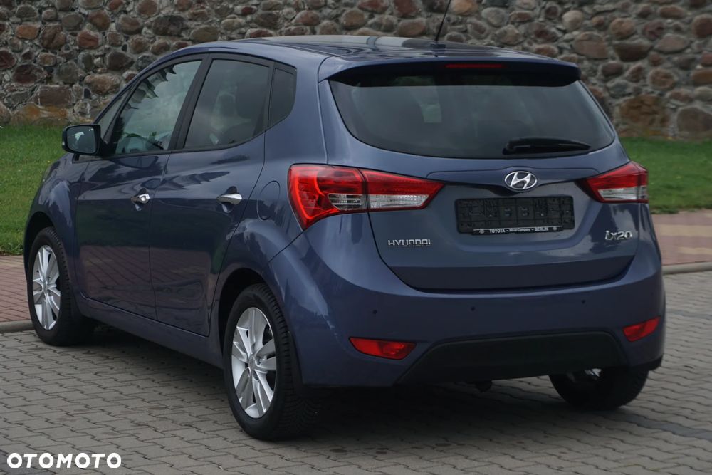 Hyundai ix20 1.4 blue Style - 16
