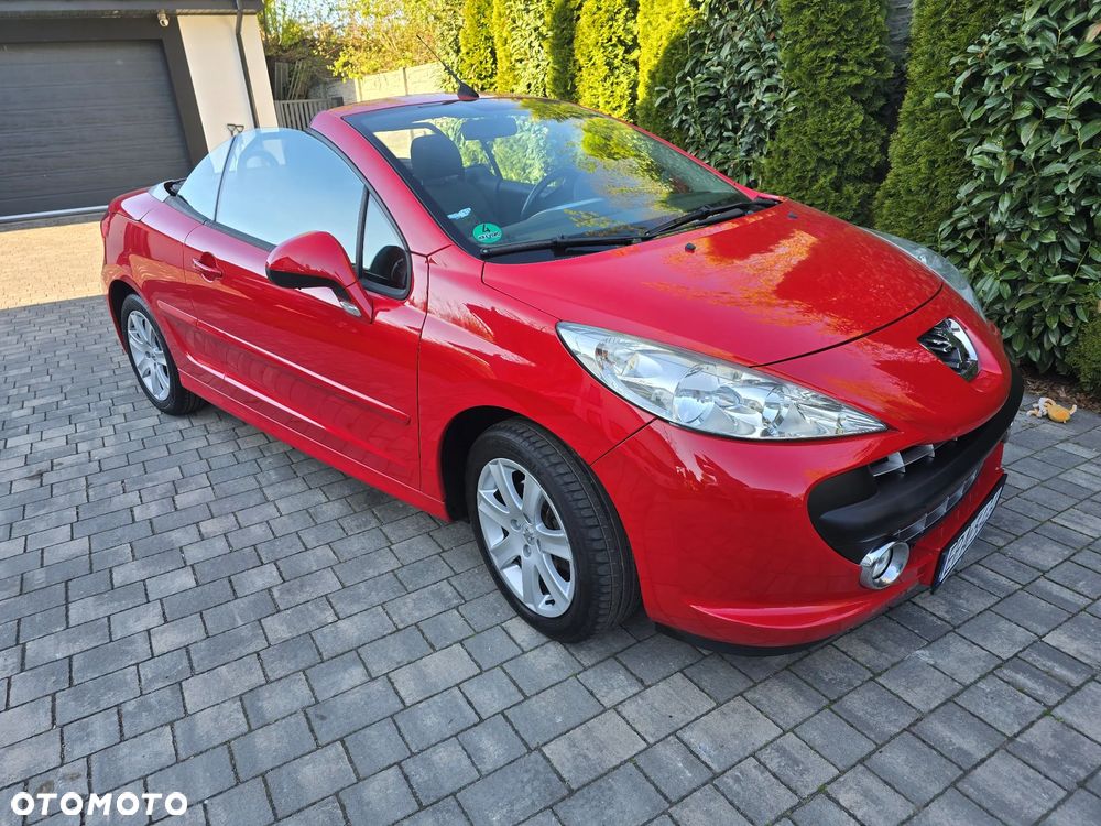Peugeot 207 - 1