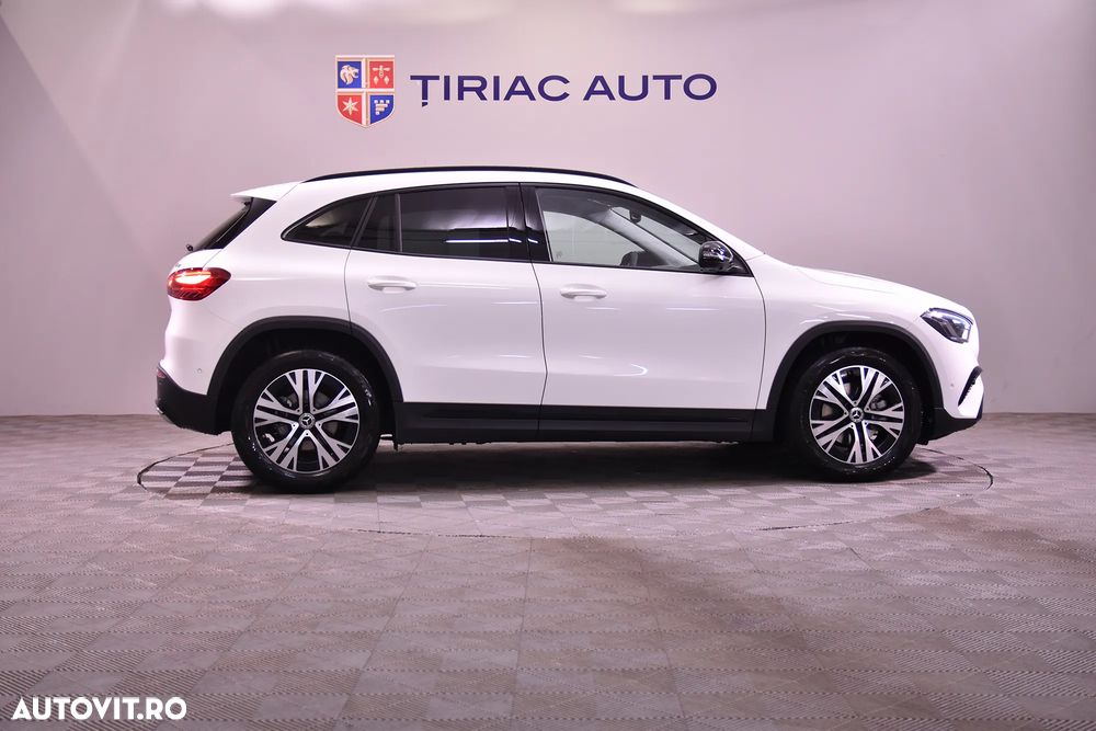 Mercedes-Benz GLA - 6