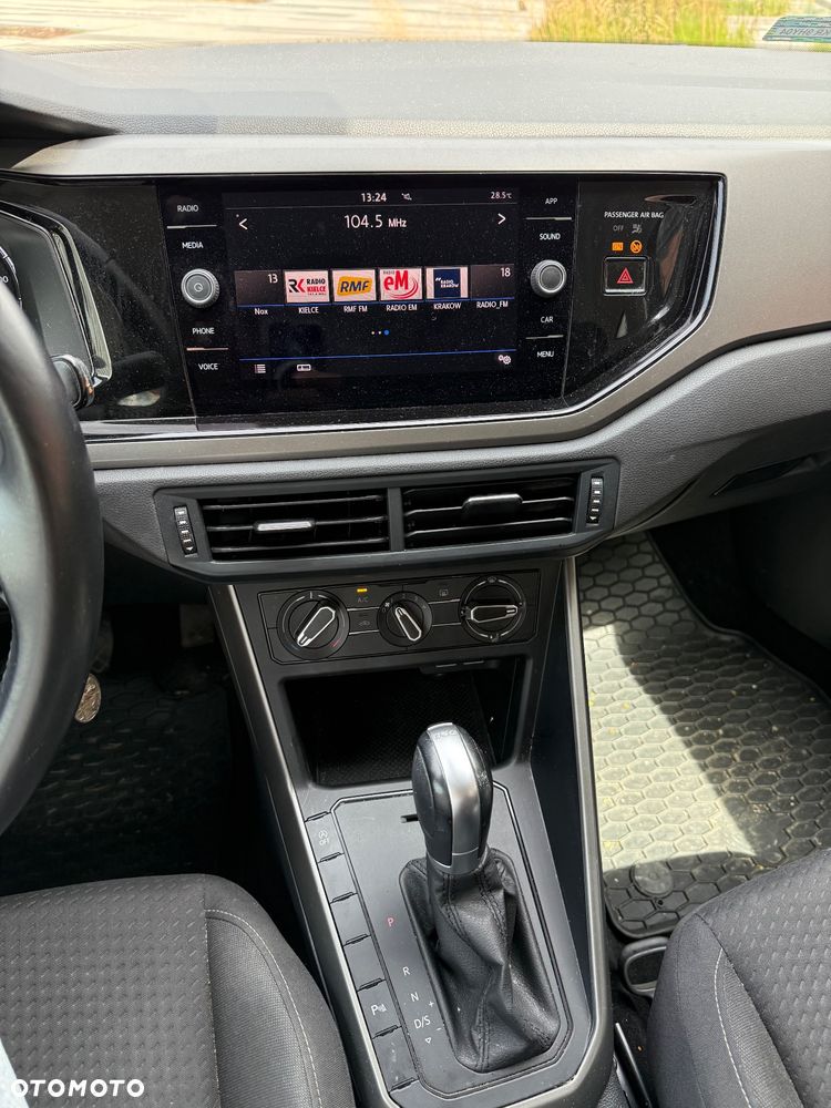 Volkswagen Polo 1.0 TSI Comfortline DSG - 9