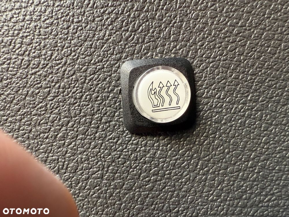 Volkswagen Touran 2.0 TDI DPF Cross Perfectline - 32