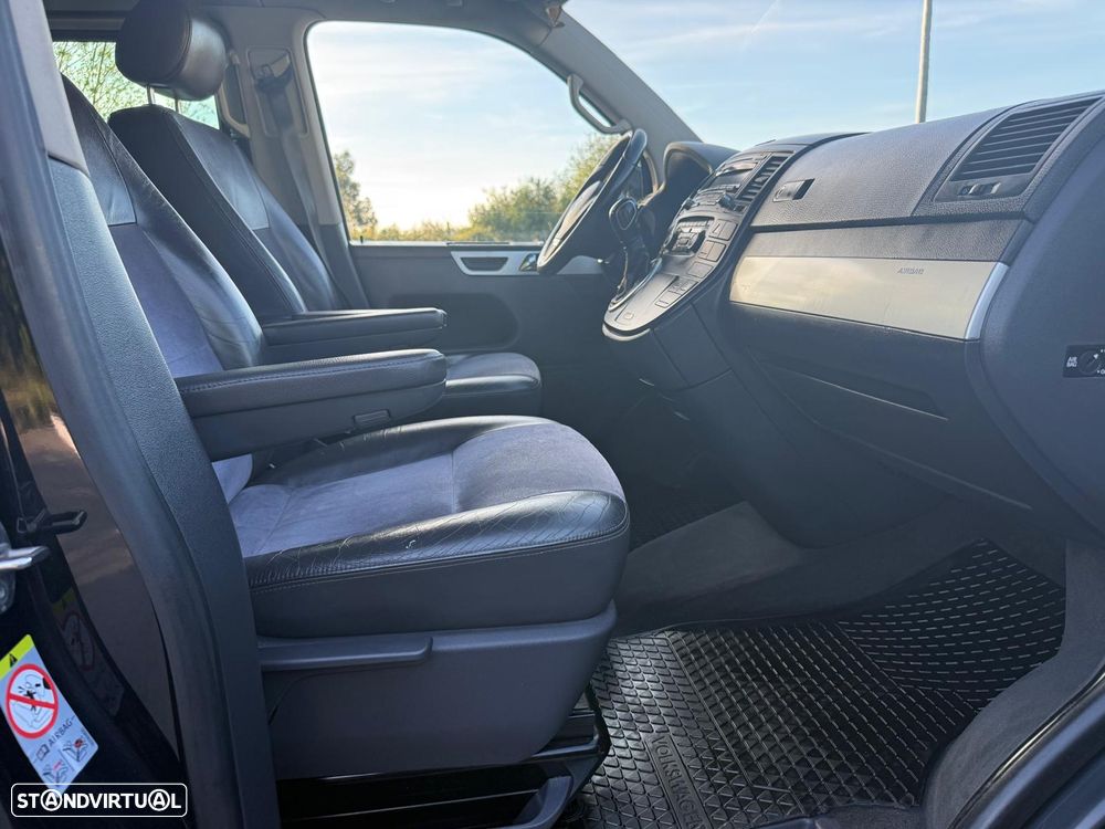 VW Multivan 2.0 TDi 180 Highline BlueMotion - 13