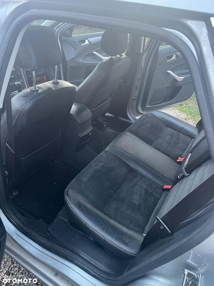 Ford Mondeo 2.2 TDCi Trend - 12