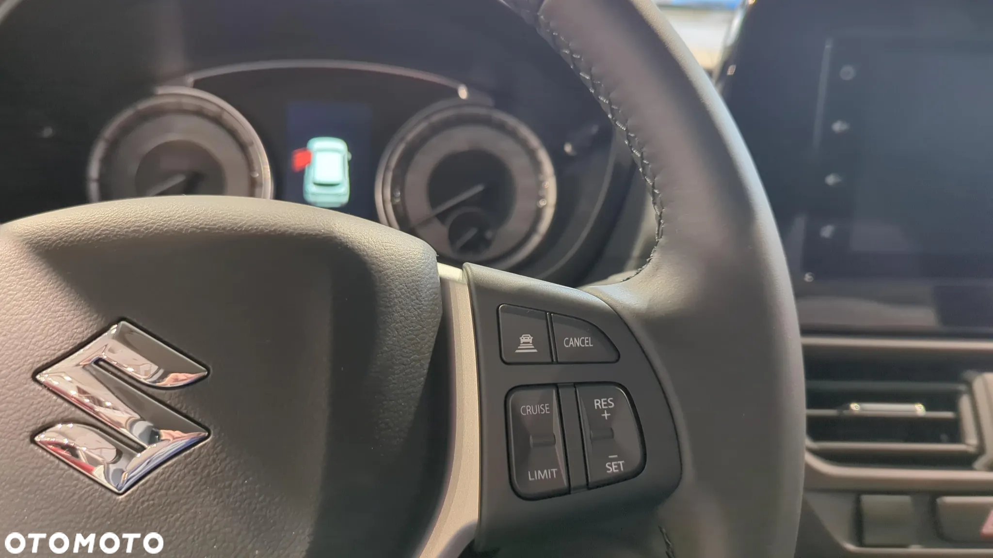 Suzuki SX4 S-Cross - 14