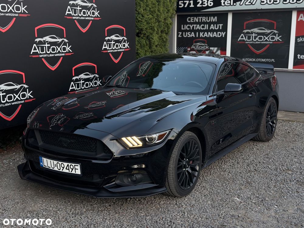 Ford Mustang - 4