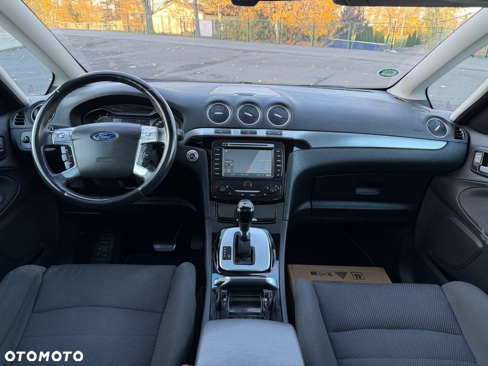 Ford S-Max 2.0 TDCi DPF Titanium X - 26