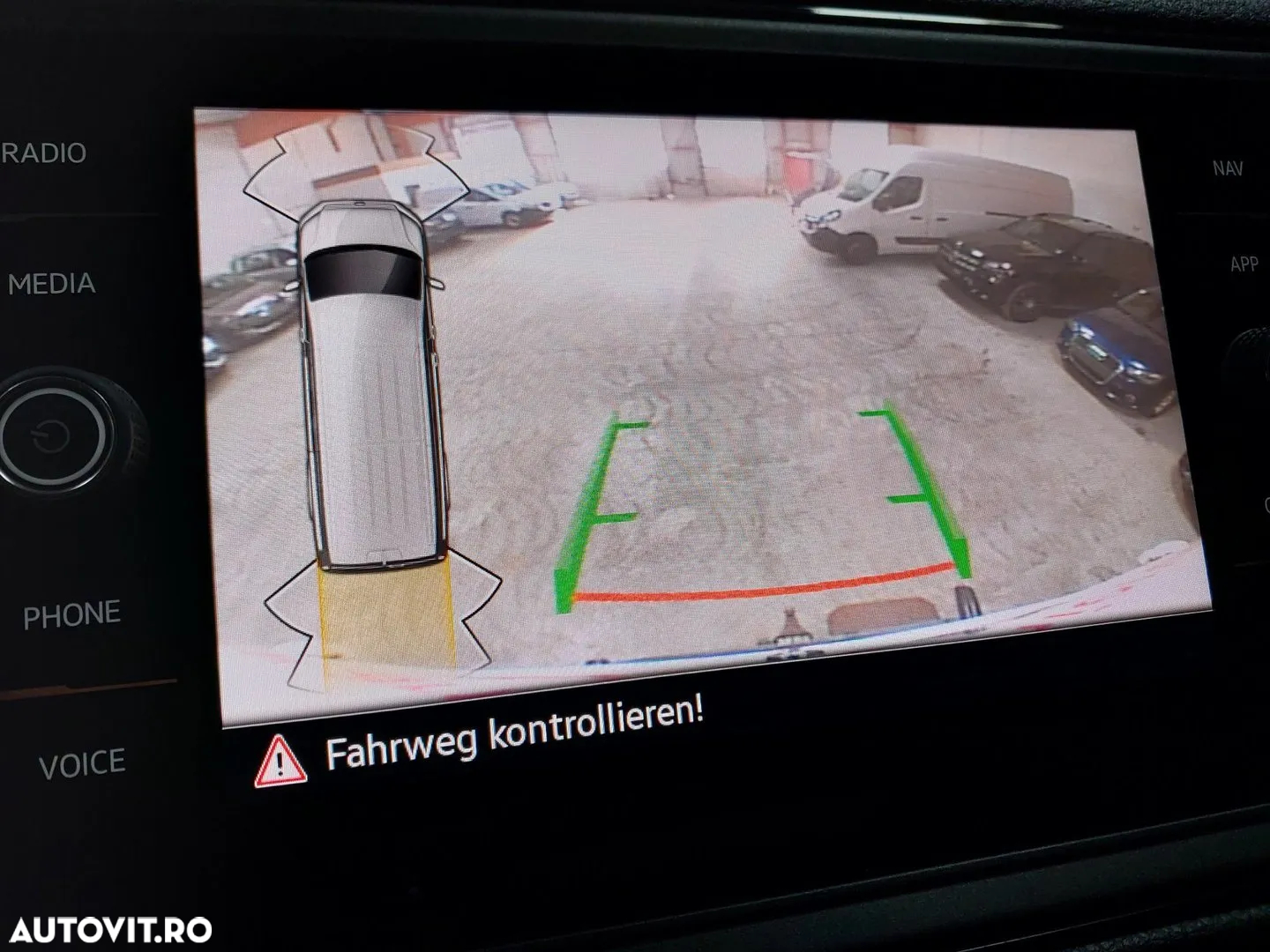 Volkswagen Crafter - 16